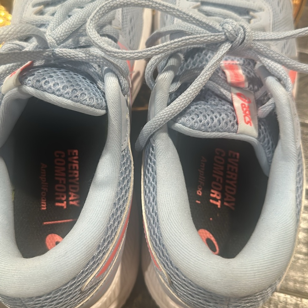 ASICS Women's Athletic Shoes in Light Blue and Coral Size 8.5 - Picture 7 of 8